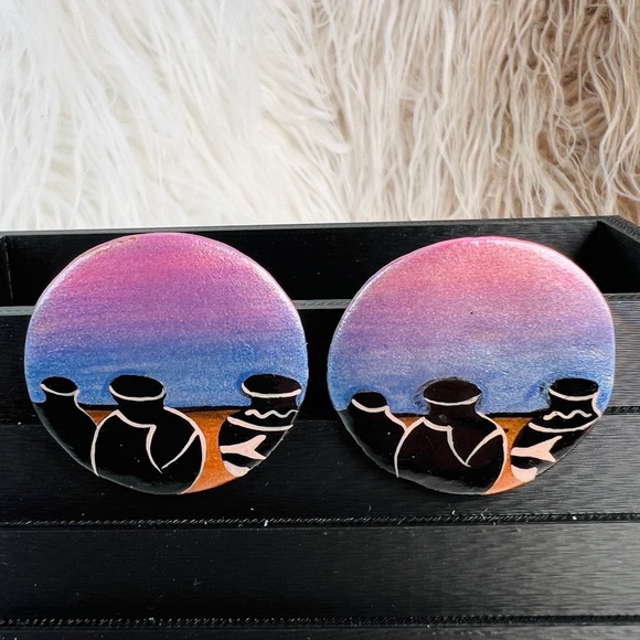 Beautiful vintage colorful circle costume pierced earrings - Picture 7 of 7